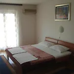 Apartments Lana