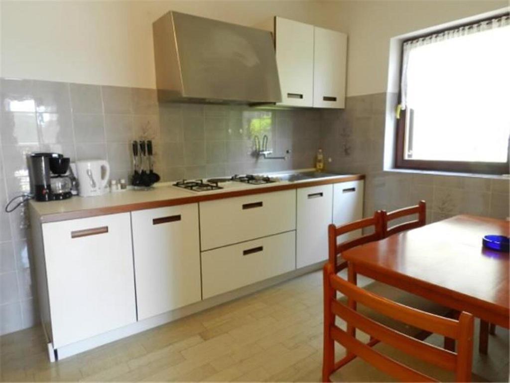Apartman Lana *